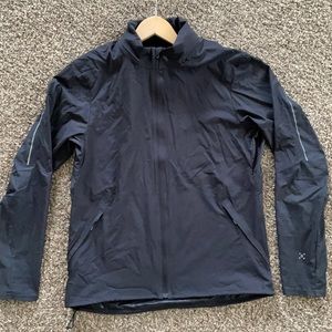 Lululemon light weight jacket